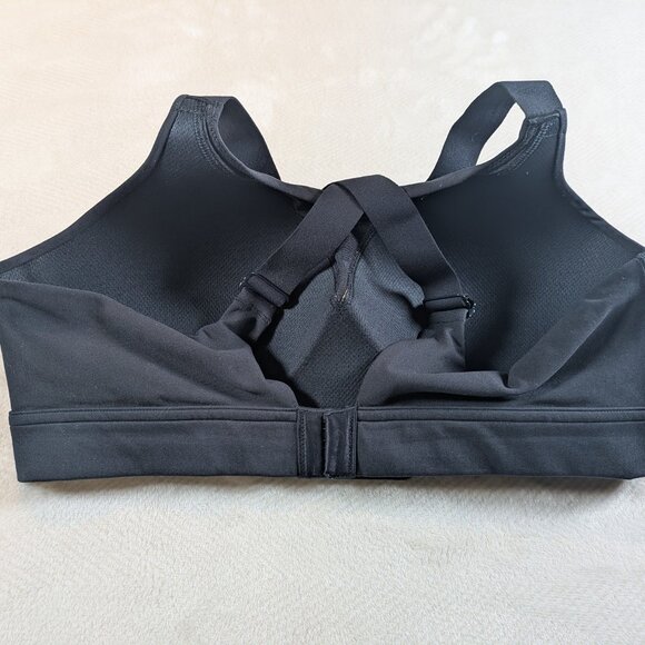 Under Armour Black Fitted High Support Sports Bra - Picture 3 of 6